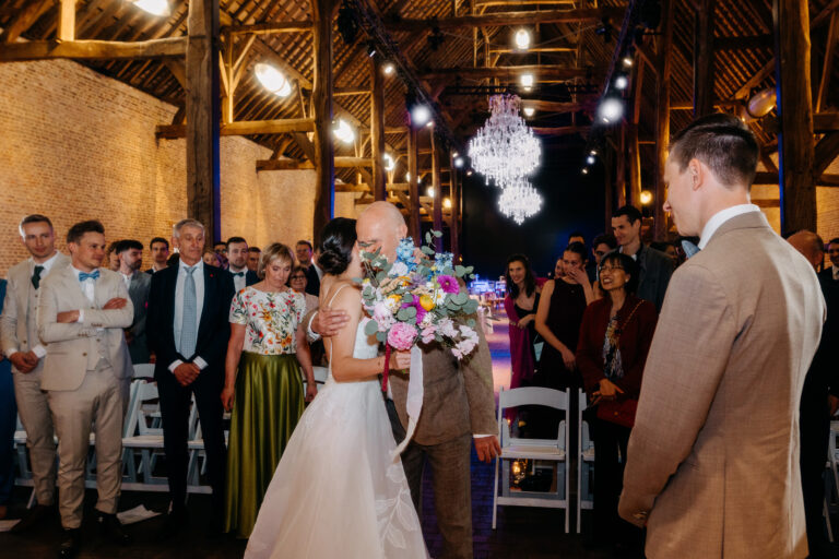 Esther en Arne huwelijk in Herkenrode hoeve, kelchterhoef, houthalen-helchteren, hasselt